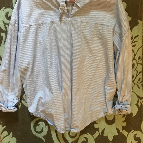 Pinstripe Button down w/Embroidered Embellishment - Picture 2 of 2